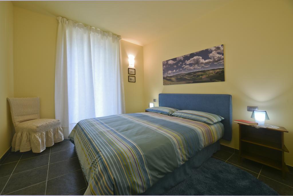 Casa Nalin Lejlighed La Morra Værelse billede
